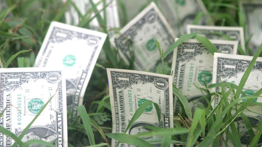 美元贬值的多维解析:亚洲市场的结构性风险与应对框架 股票财经