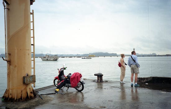 全球央行政策分化加剧;黄金承压回落,日元加元汇率高位震荡。 股票财经