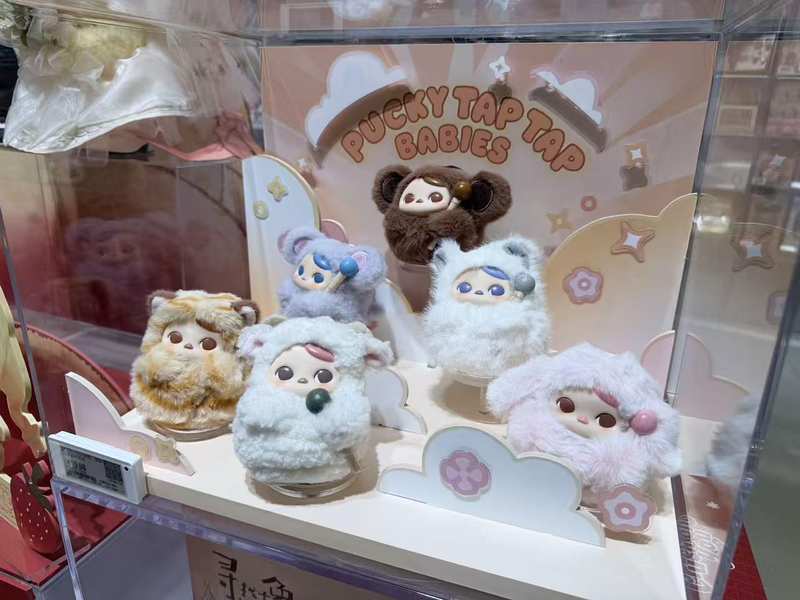 市场反弹超20%的背后,盲盒巨头如何用情绪价值撬动资本想象力? 企业服务