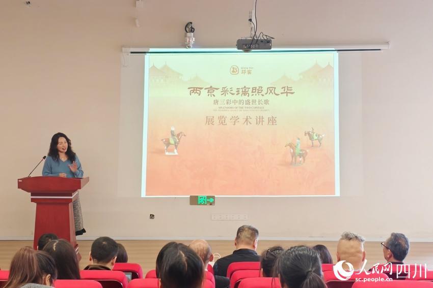 当北方的璀璨遇上南方的温润：一座博物馆如何唤醒沉睡千年的窑火
