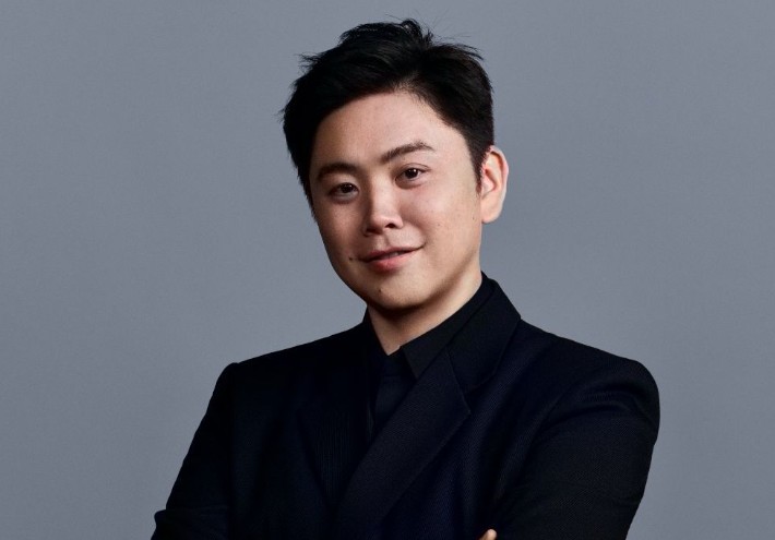 【深度解析】从清华极客到科技CEO:俞浩炮轰小红书的底层逻辑 IT技术 【深度解析】从清华极客到科技CEO:俞浩炮轰小红书的底层逻辑 IT技术 【深度解析】从清华极客到科技CEO:俞浩炮轰小红书的底层逻辑 IT技术